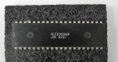 NOS Unused Harris Hughes HLCD0438AP 40-Pin DIP LCD Driver IC. S5